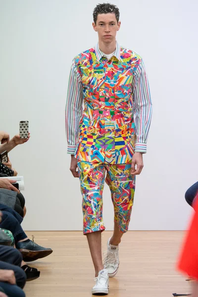 Look 13